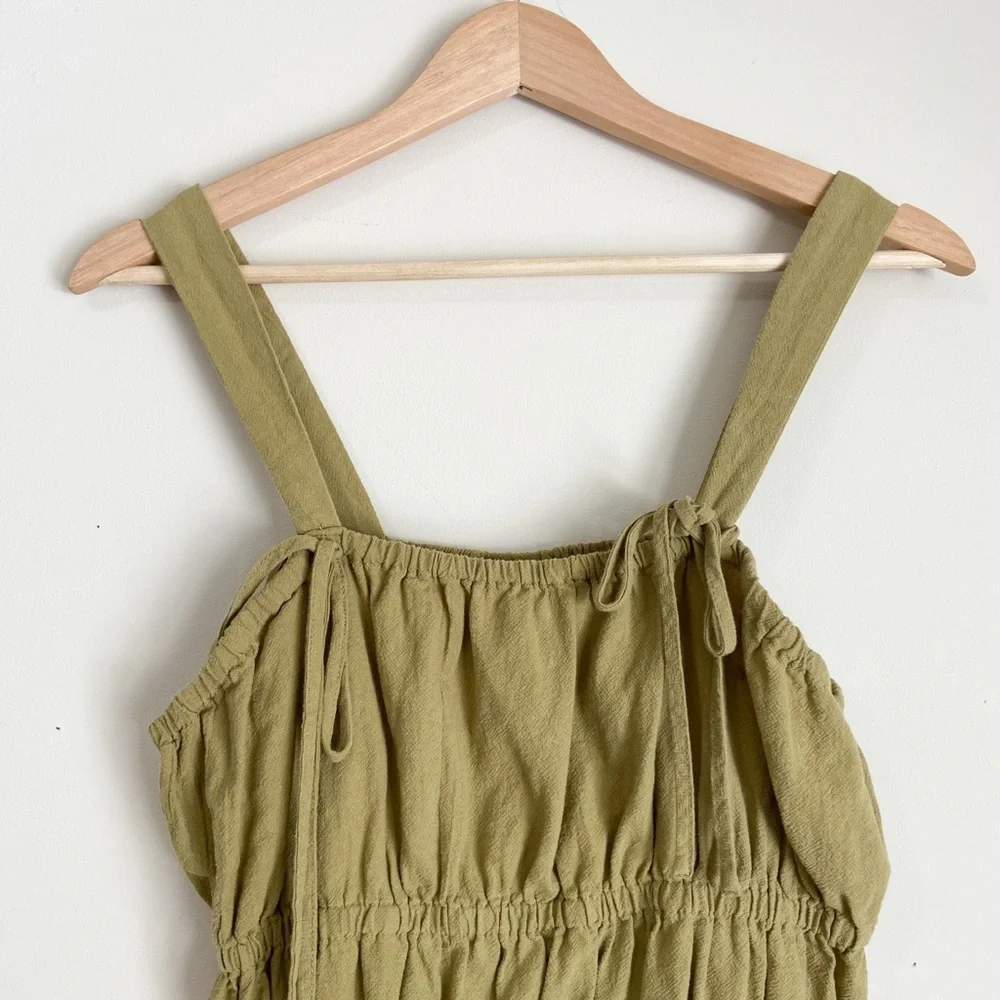 Universal Thread Olive Green Smocked Tank Top - Picture 2 of 6